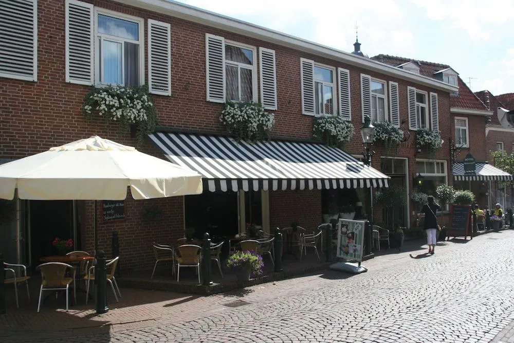 Hotel Van der Maas