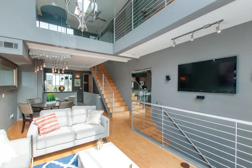 Beautiful 2br/2.5ba Apt in Little Italy by Domio