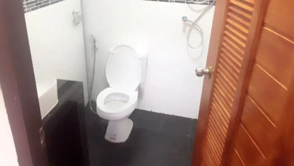 Bang sit Guest House