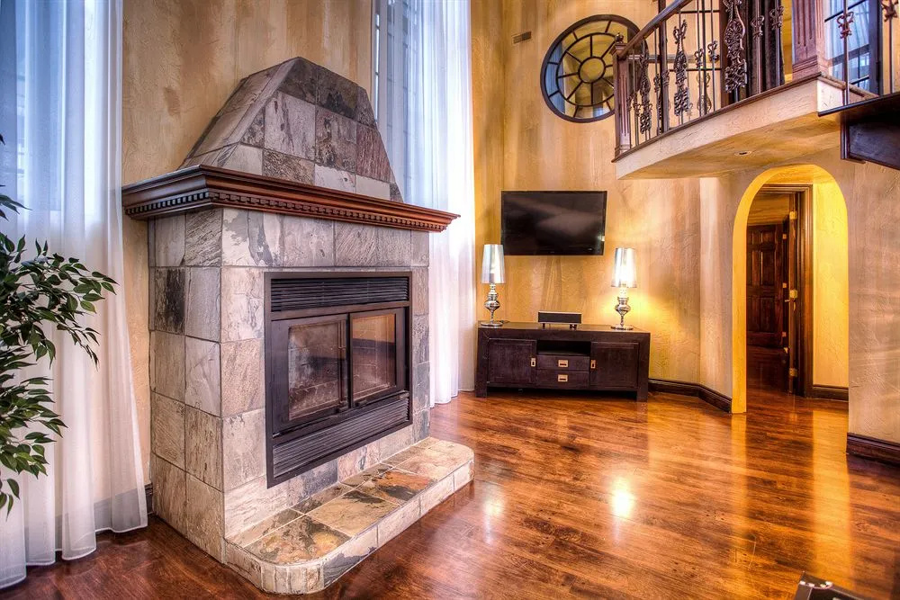 Château Vieux-Montréal