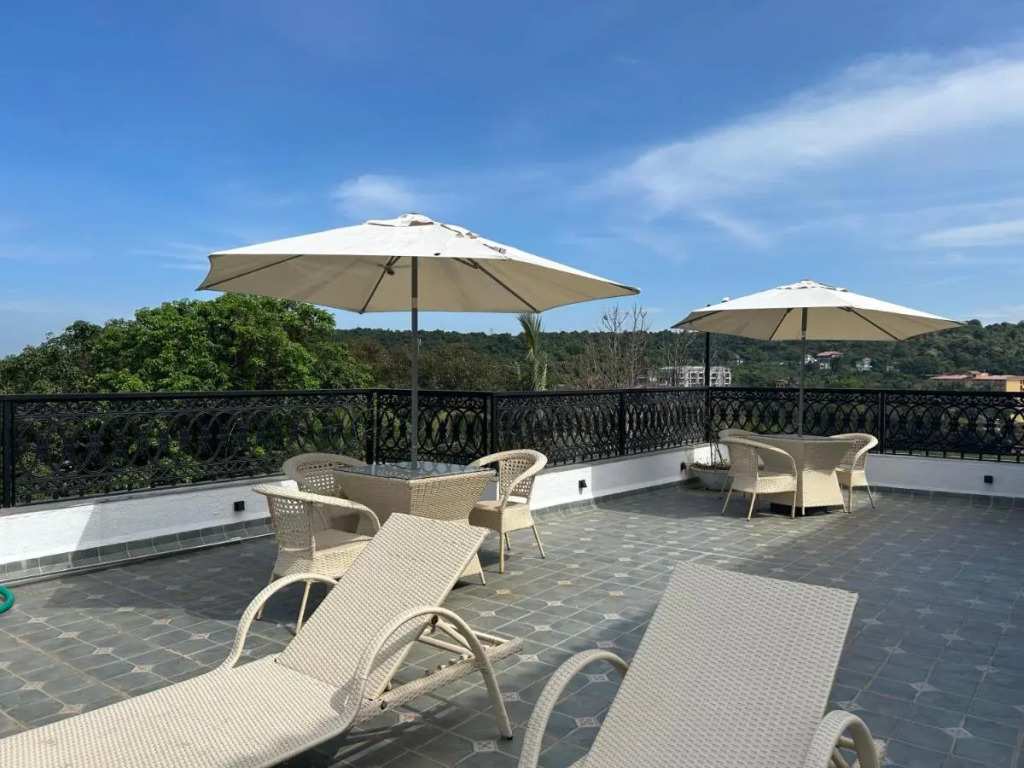 Grandiosa 1 BHK Apartment by tisyastays
