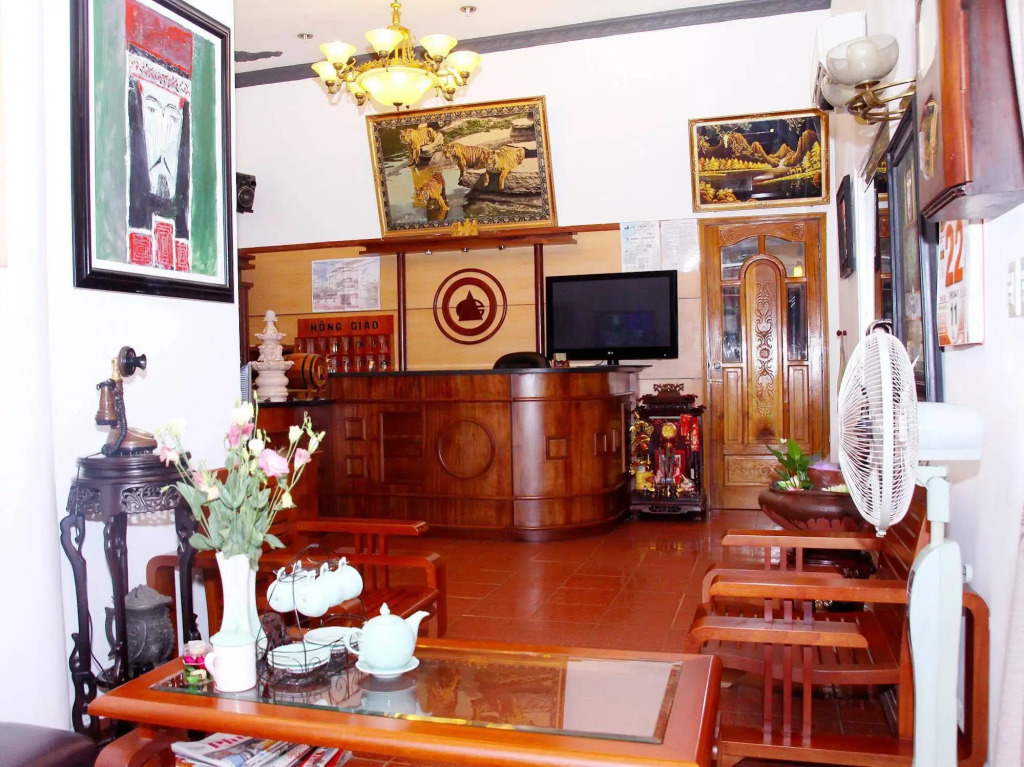 Hong Giao Hotel