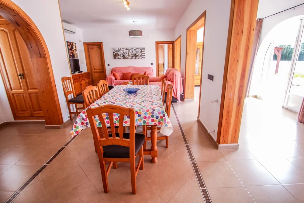 Mercedes - comfortable holiday accommodation in Calpe