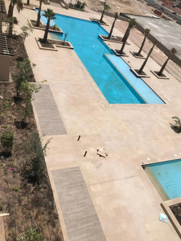 Modern Studio at Dau heights Compauend