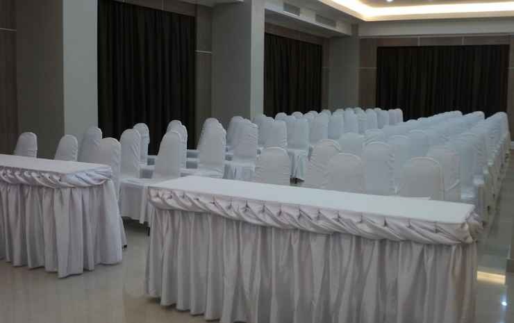 V8 Seaview Jomtien