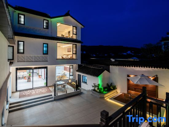Suzhou Yinghu Suoyuan Homestay (Taihu Lake Eastern Mountain Scenic Area)