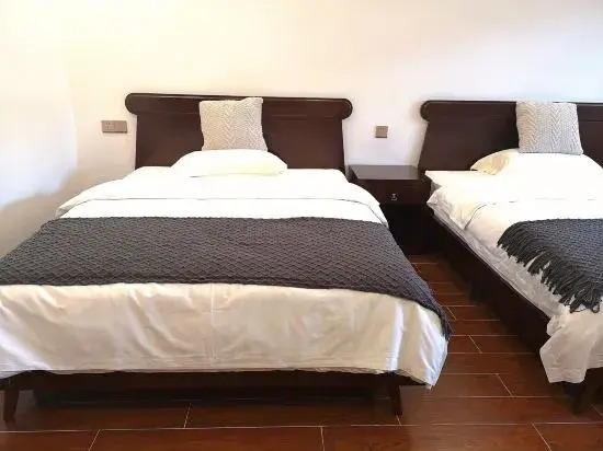 ShangHai WangHuYueShe Hotel