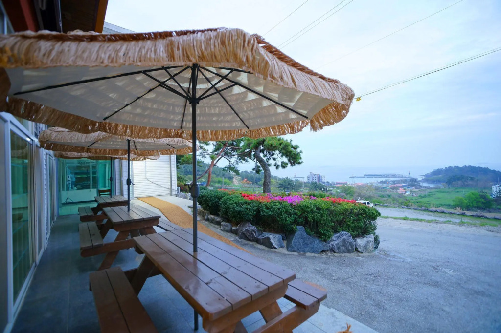 Byeonsanbando With Hill Pension