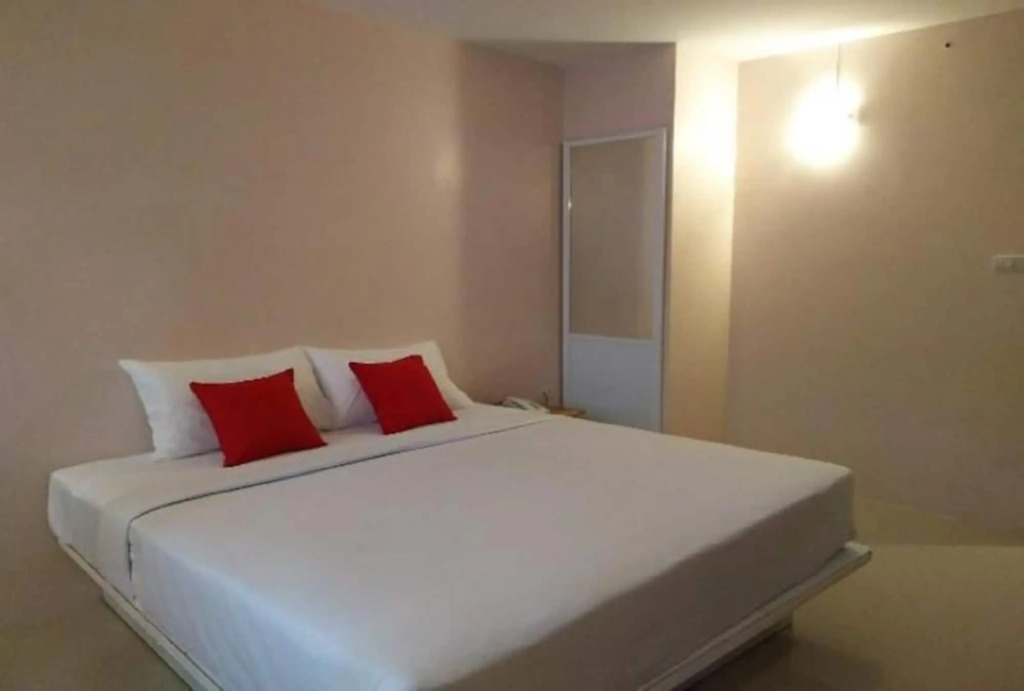 BIRD Room Hotel