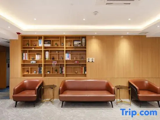 Starway Hotel (Urumqi Guangming Road Times Square)