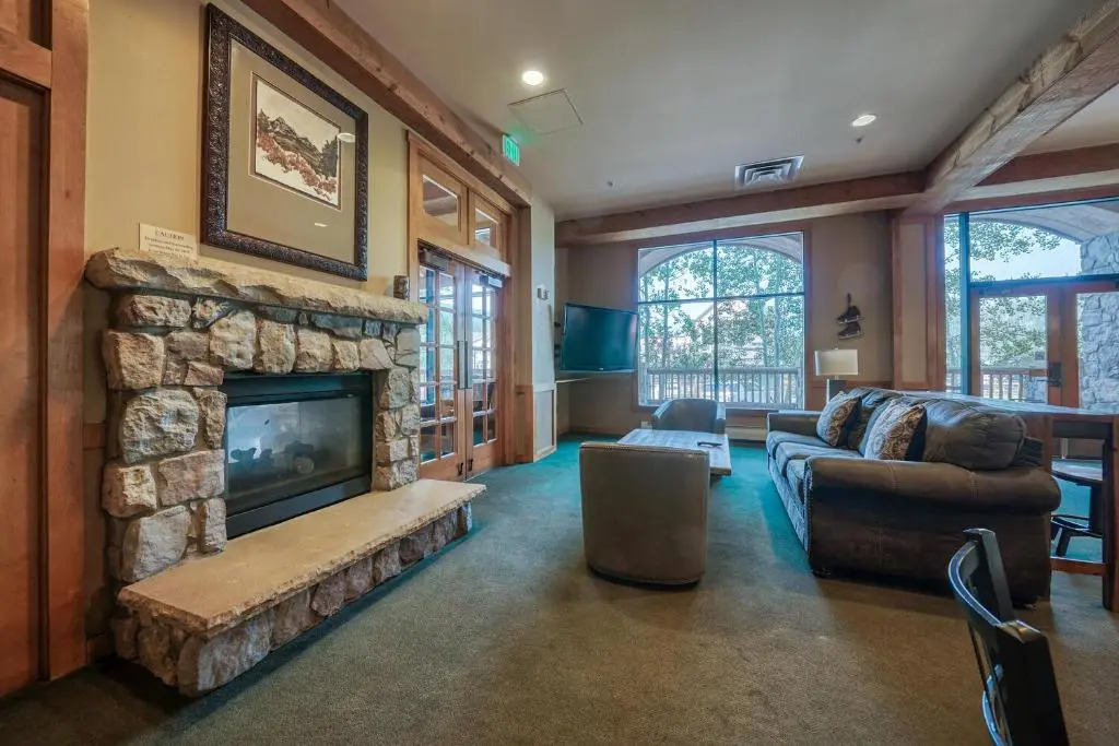BLCD2 Buffalo Lodge 2 bed 2 bath
