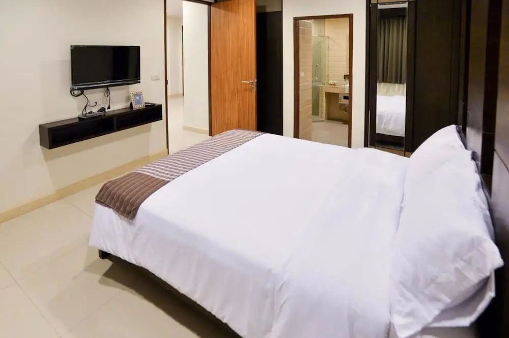The Pad Silom Convent Serviced Apartment
