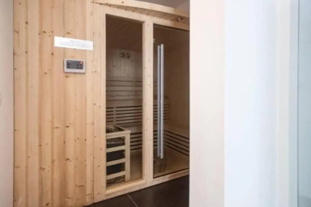 Apartamento en Torre One II (cerca de la playa, con piscina)