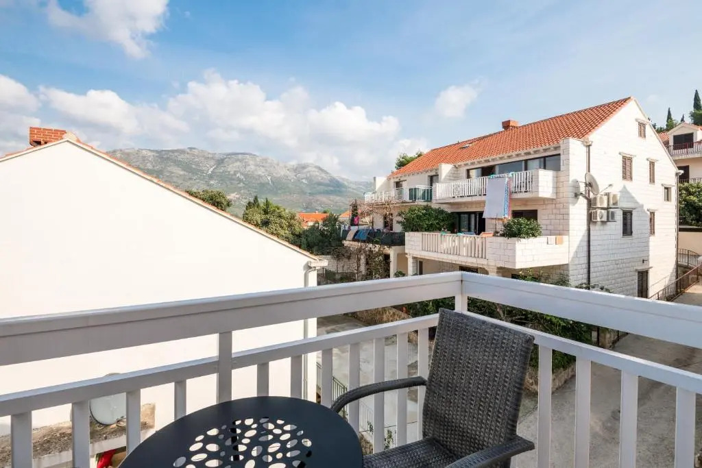 Villa Voinic 2