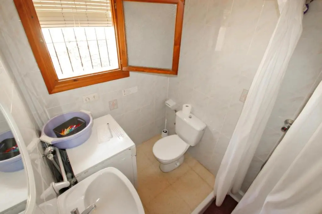 Laura-28A - traditionally furnished detached villa with peaceful surroundings in Calpe