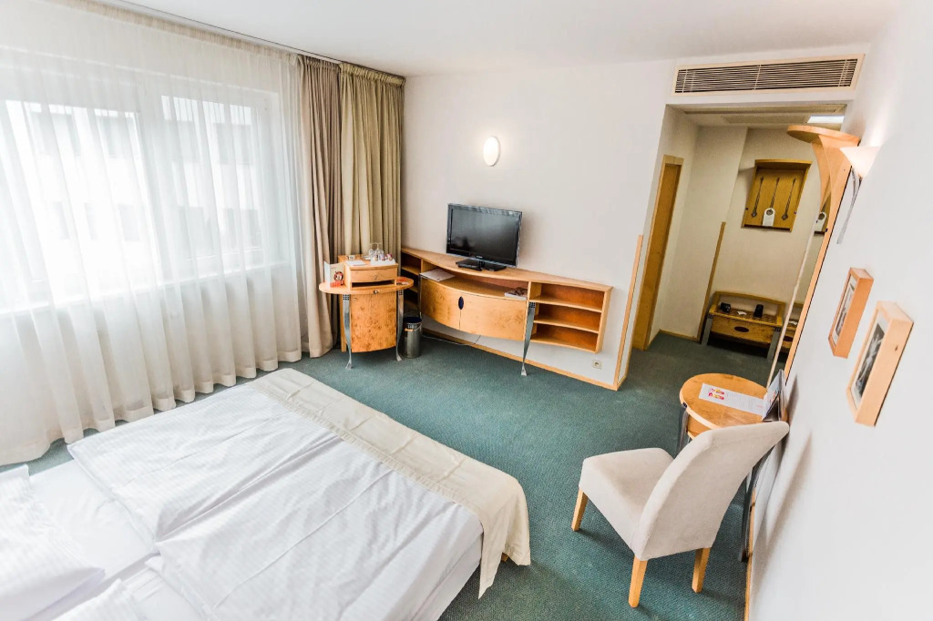 Hotel SET