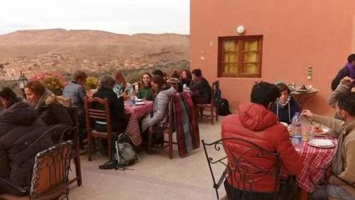 Hotel Almanader