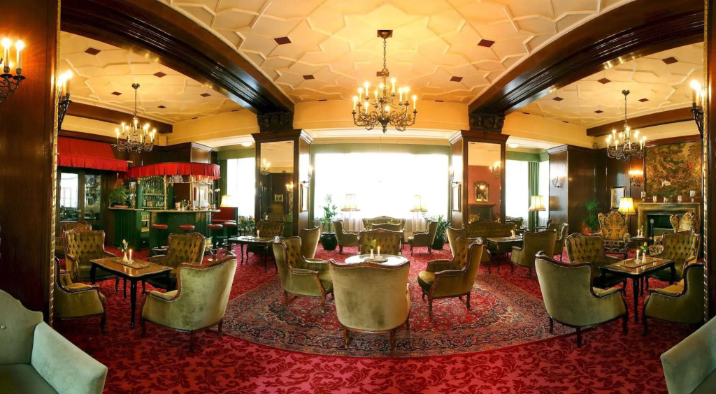 Hotel Weismayr