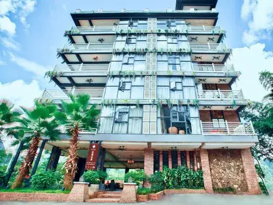 Huatianhai Slow Travel Hotel