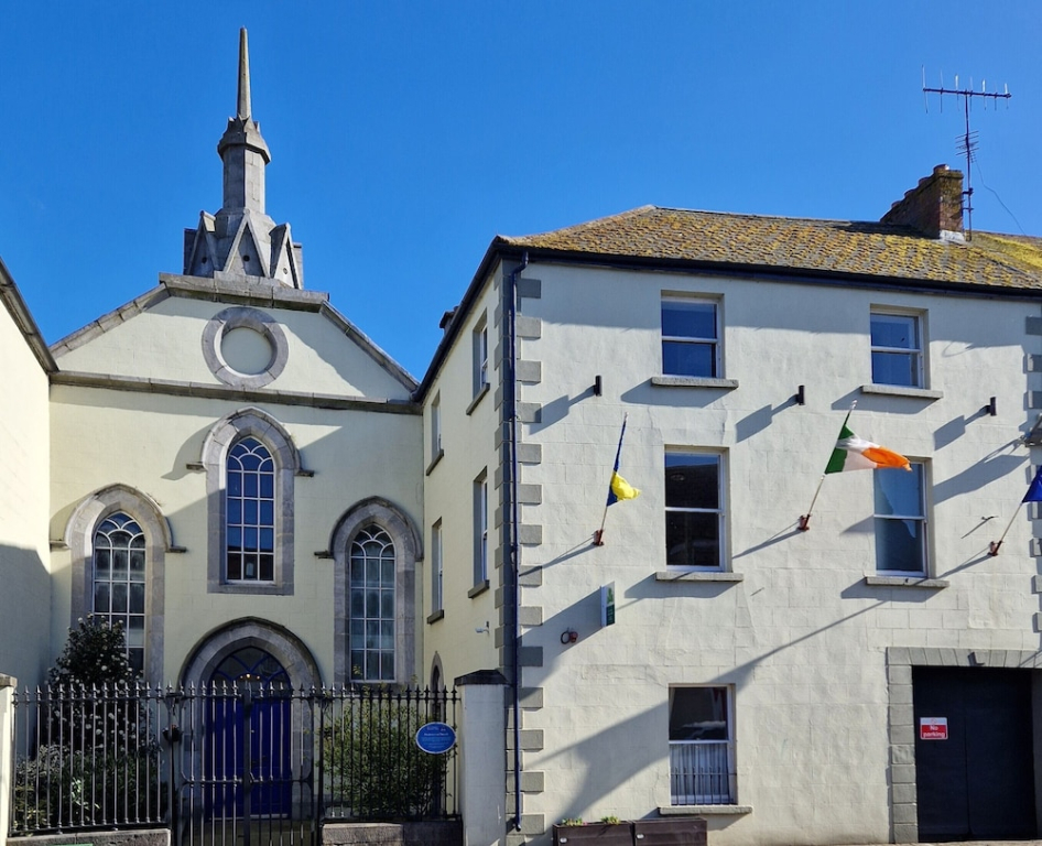 The Forum-Mountmellick - Stunning Renovated Church