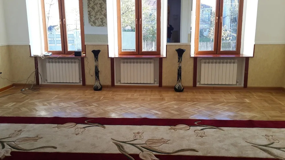Отель Edemi