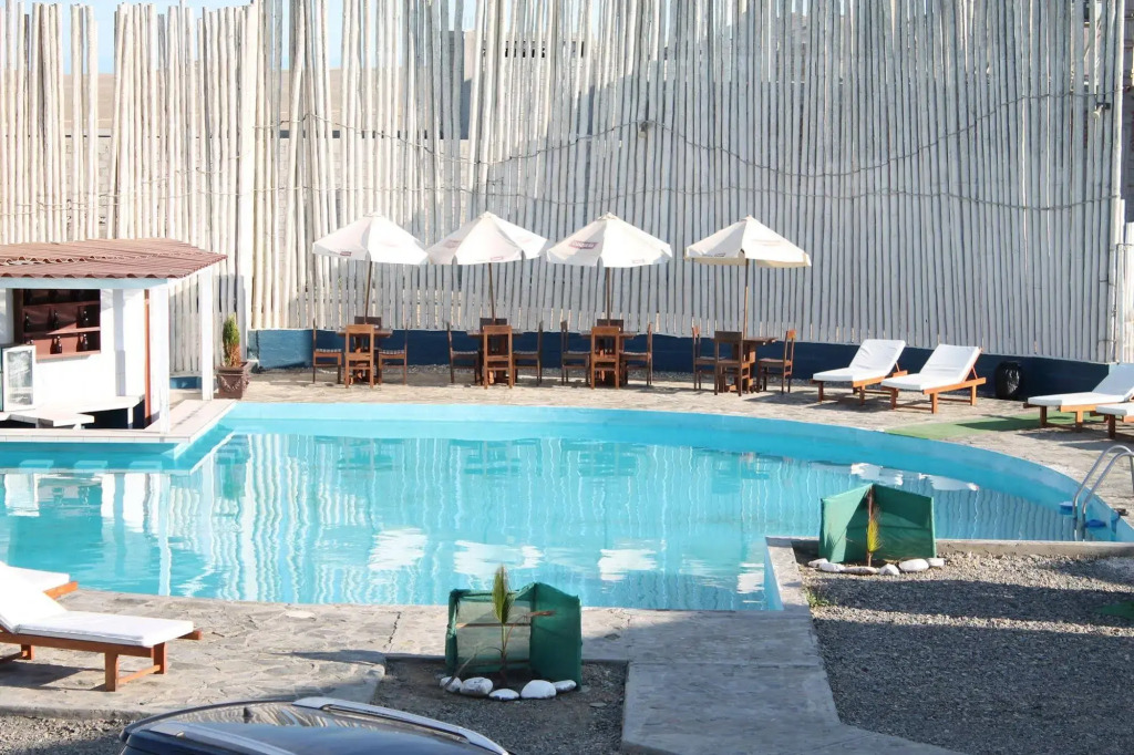 Delfines de Chicama Hotel