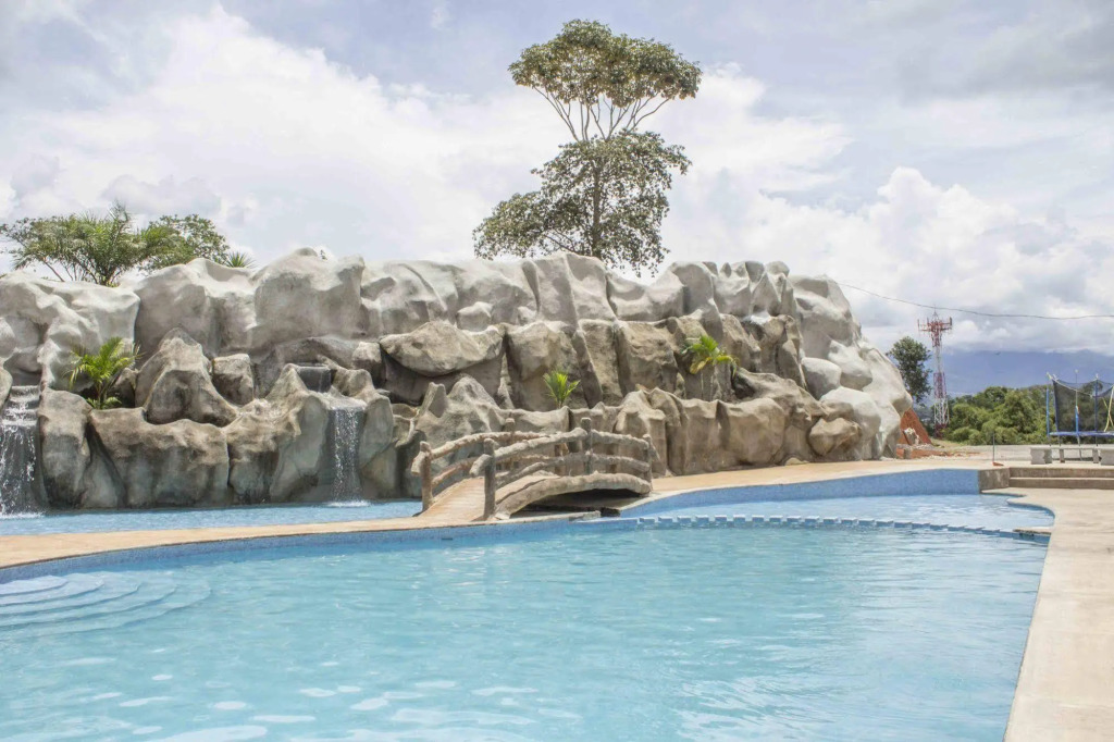 Hotel PZ Country Club & Conference Center