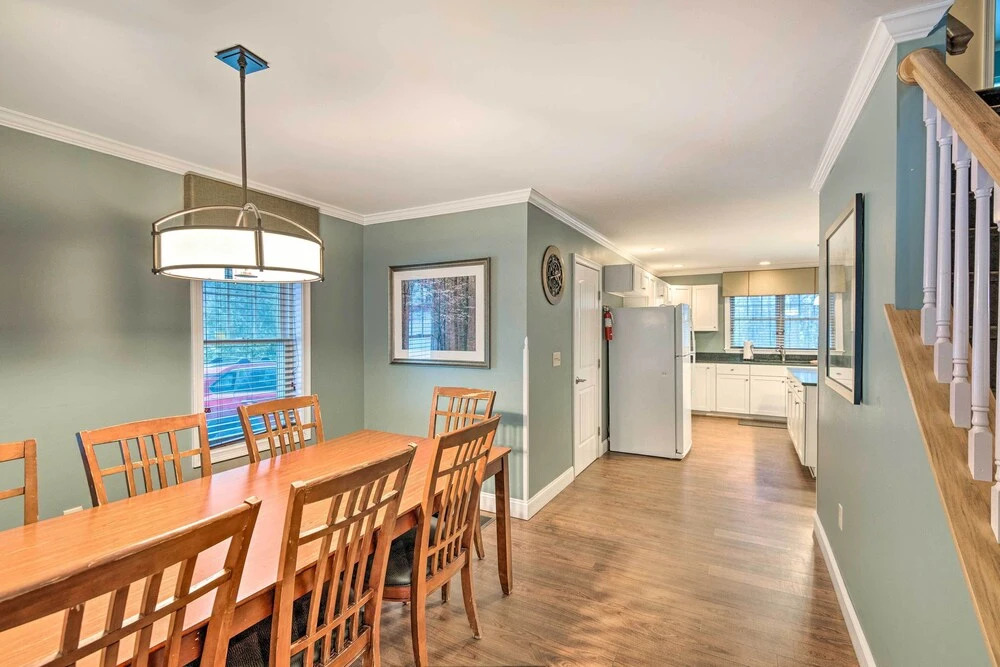 North Conway Home ~ 2 Mi to Cranmore Mountain!