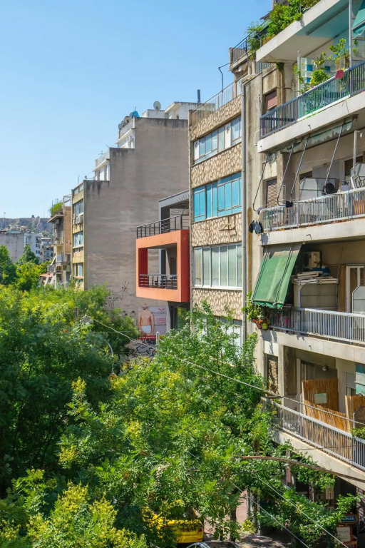 Lovely 2 bedroom rental in excellent location