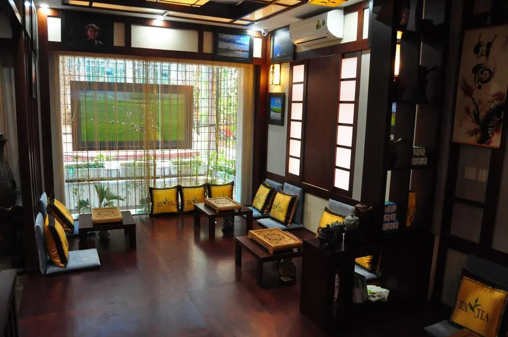 Tea Hotel