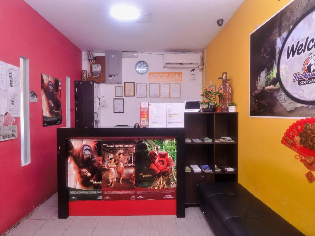 SPOT ON 89886 Backpacker's Stay Services