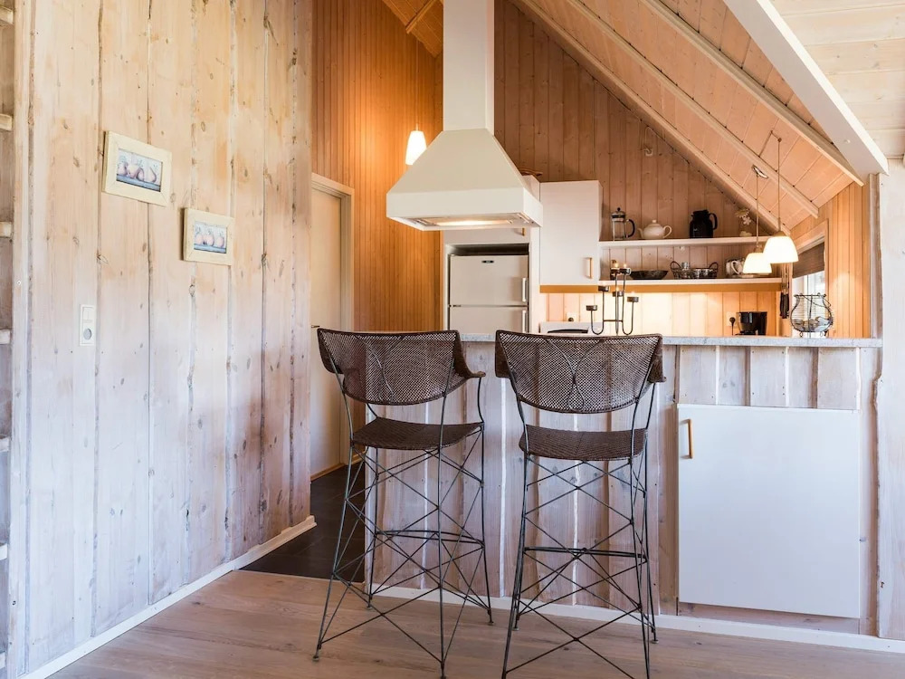 6 Person Holiday Home on a Holiday Park in Hvide Sande