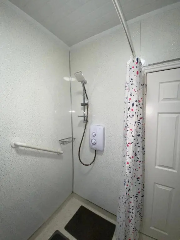 Private Lounge And Double Room