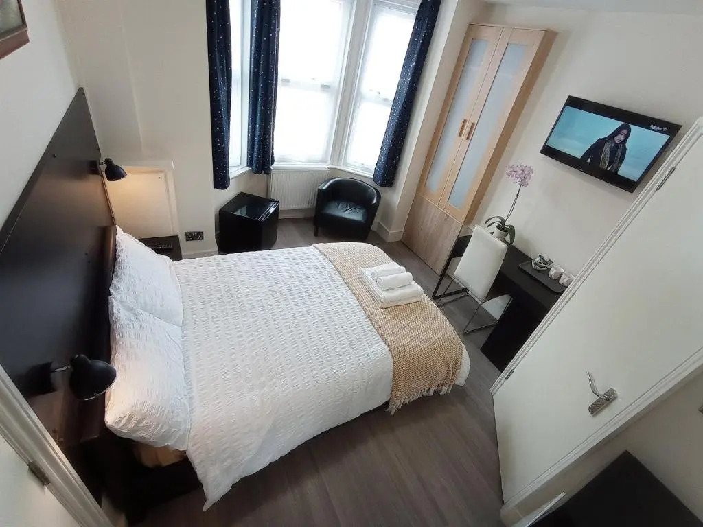 The Little Studio- Self contained one bed studio flat