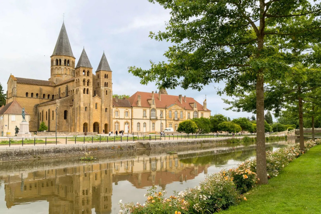 Hostellerie des Trois Pigeons, Paray-le-Monial