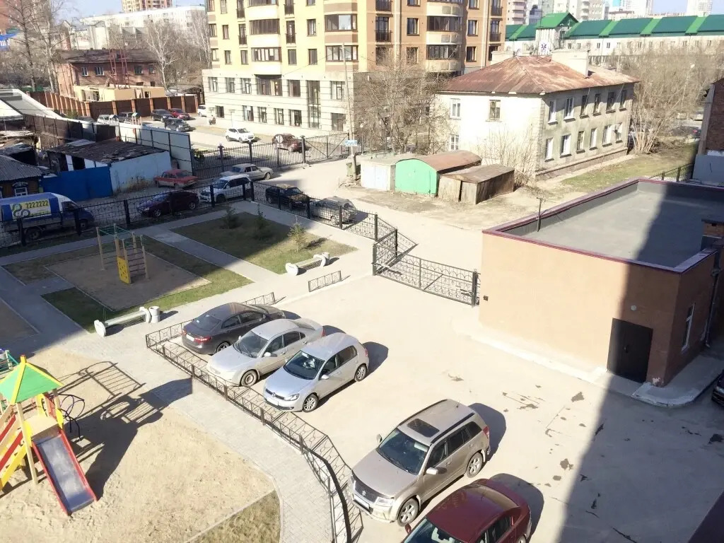 ДОМАНТ Романова, 60