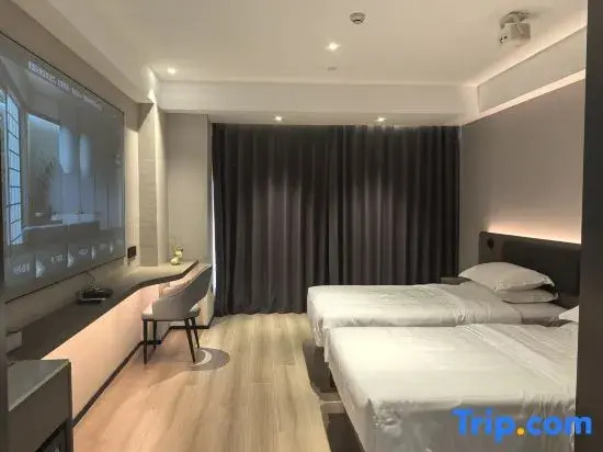 Lston Hotel
