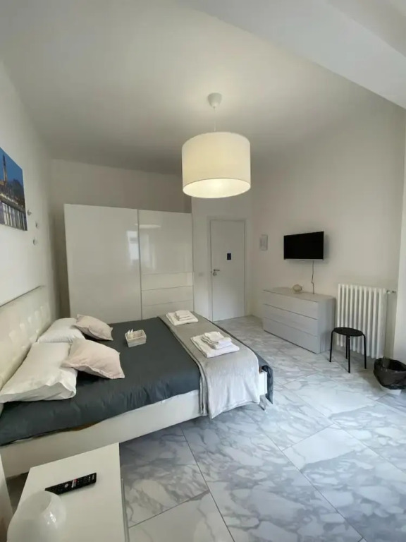 Ennio Rooms
