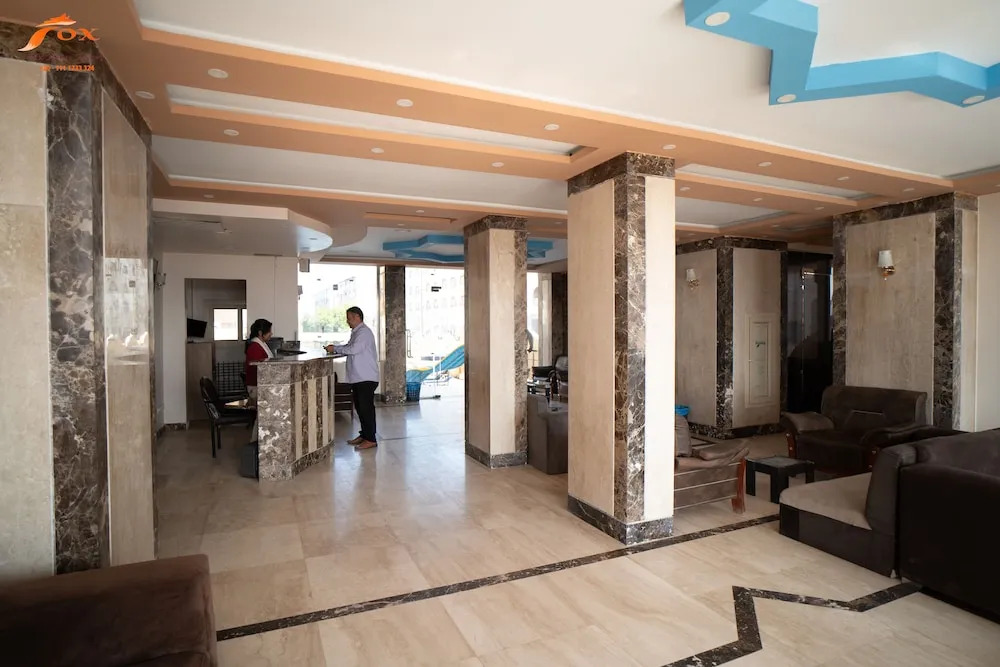 Fox House Resort