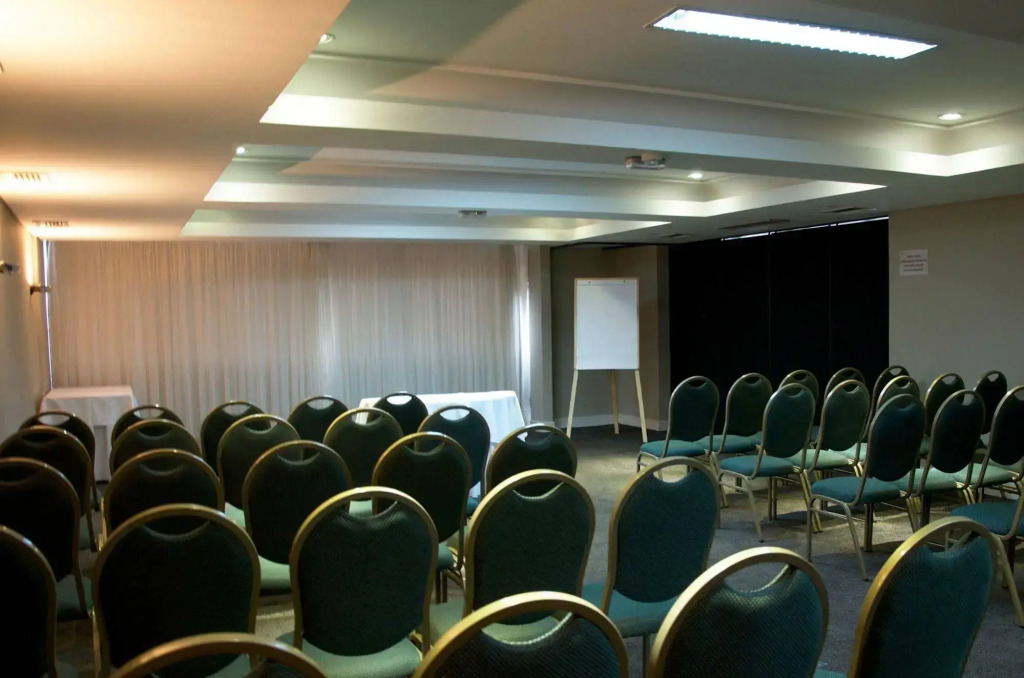 Hotel Victoria Villa Curitiba by Nacional Inn
