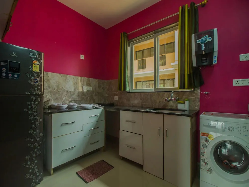 OYO 15536 HOME Elegant 2BHK Mapusa