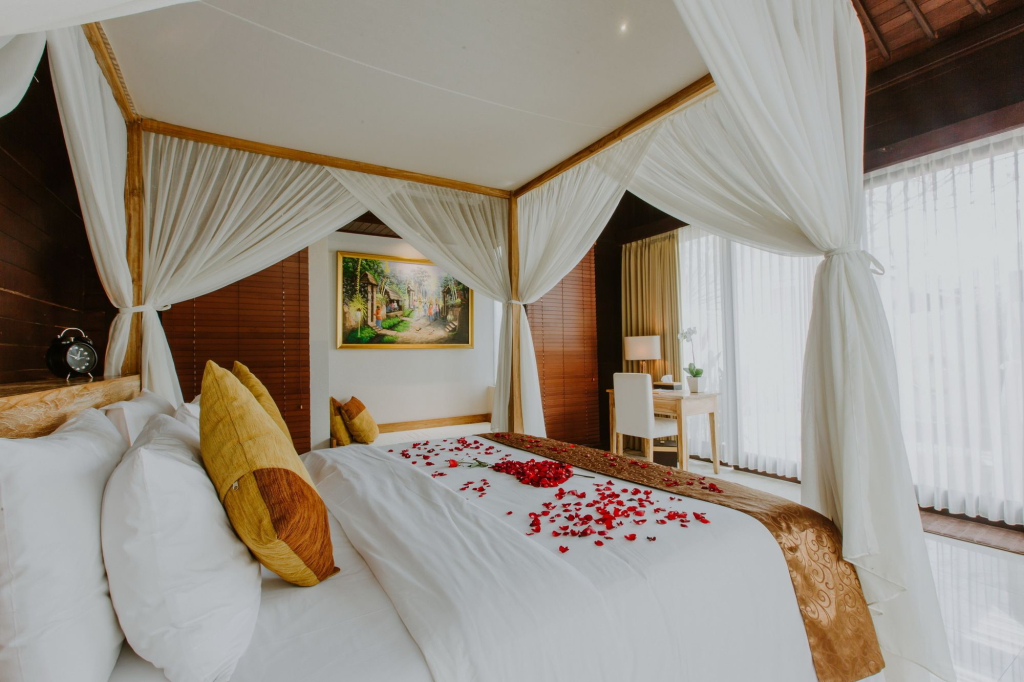 dNusa Beach Club and Resort