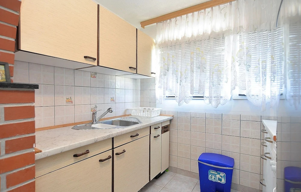Apartment 1976