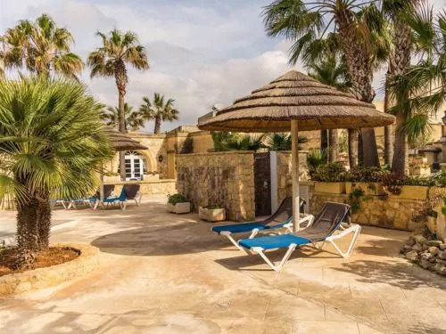 Tal Fanal 2 Bedroom
