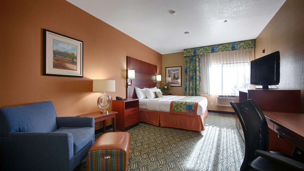 Best Western PLUS Fresno Inn