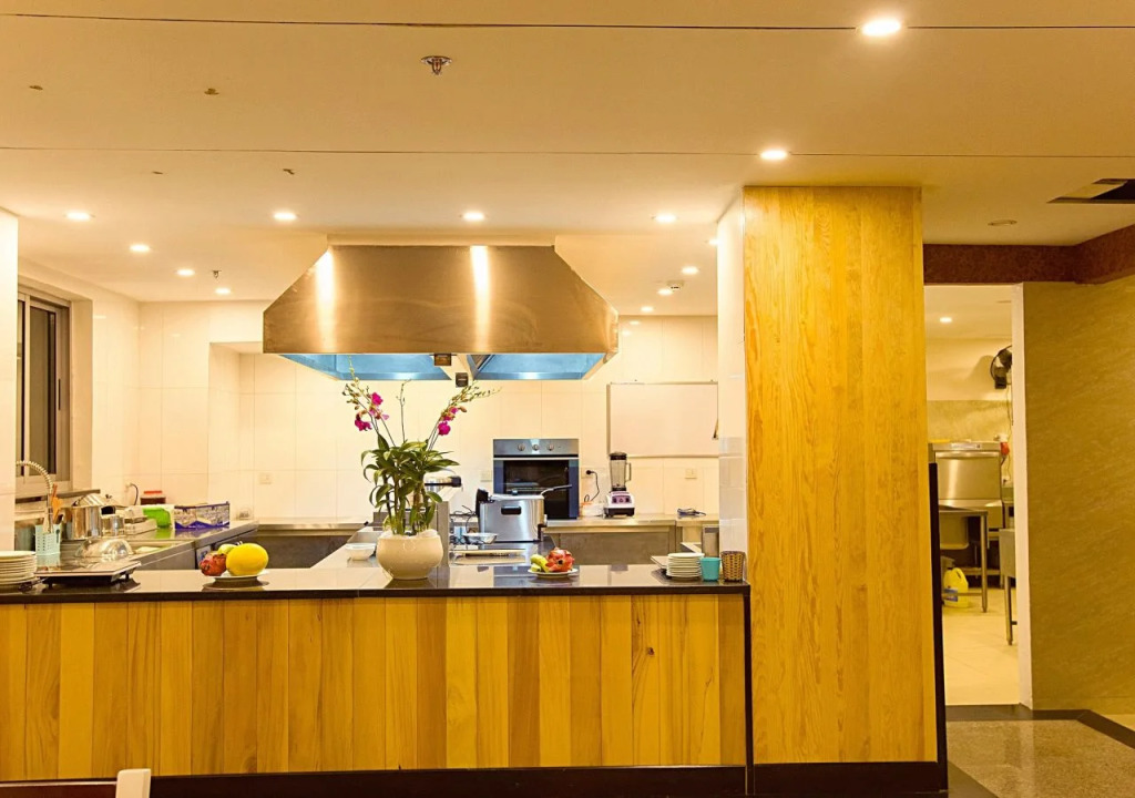 Golden Rain 2 Hotel Nha Trang Beach