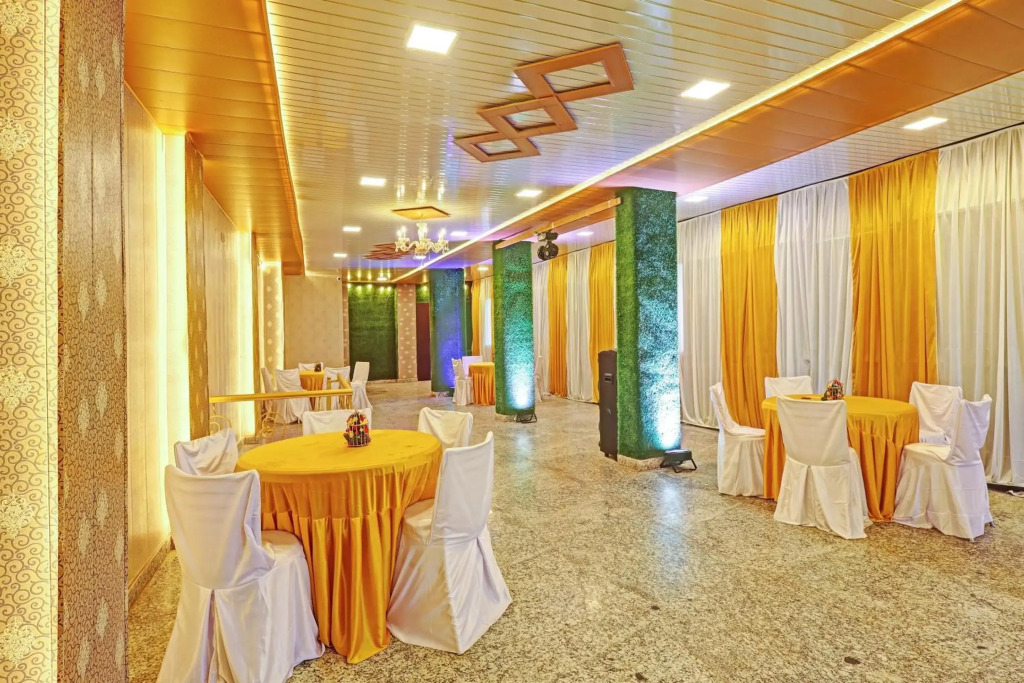 OYO Flagship 80572 Dream Comes True Hotel Banquet