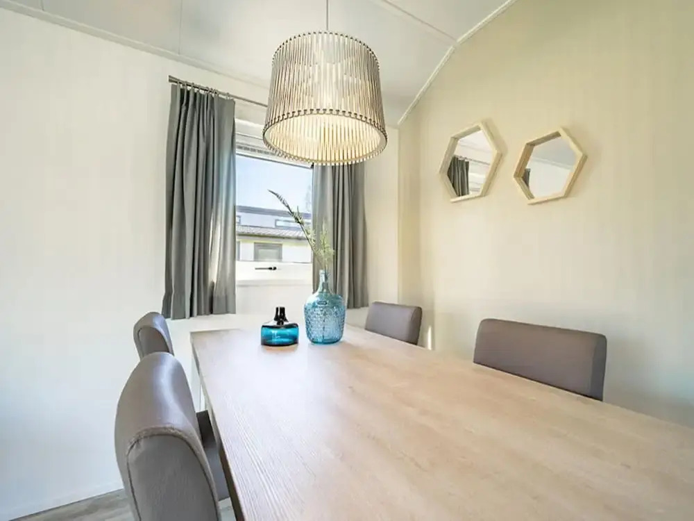 Comfy Chalet With Dishwasher, the Efteling at 2 km