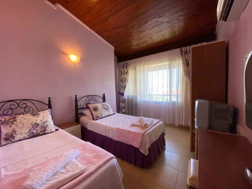 Maviev Otel