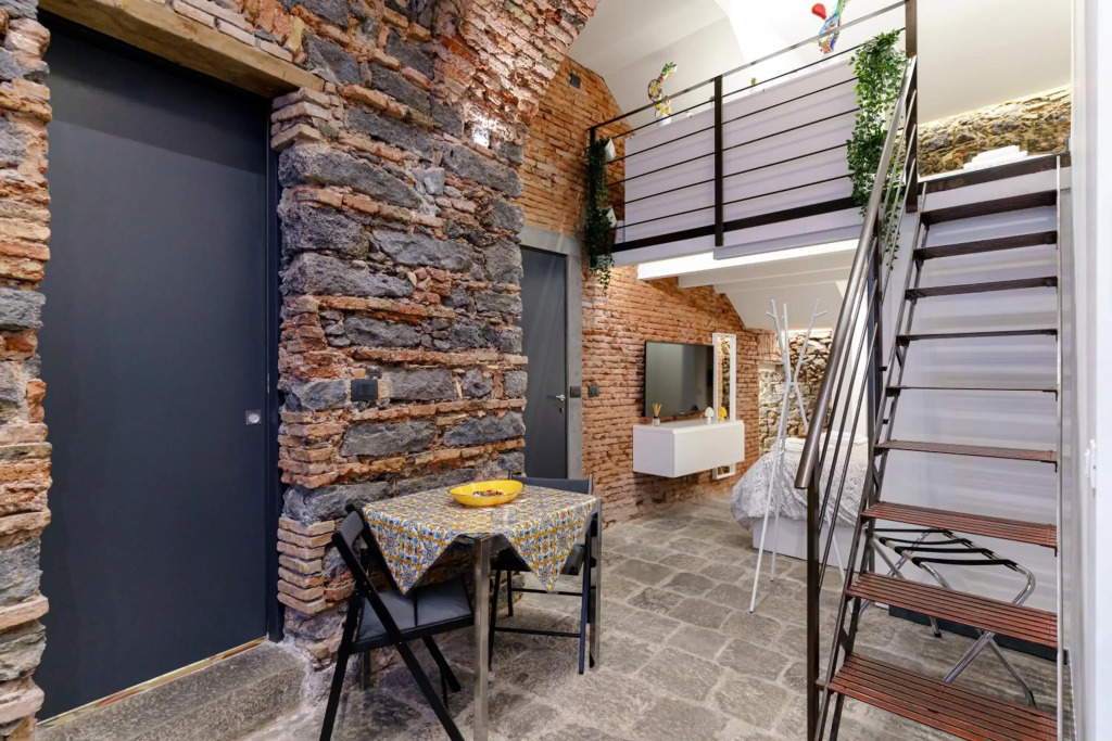 Antico Basolato House
